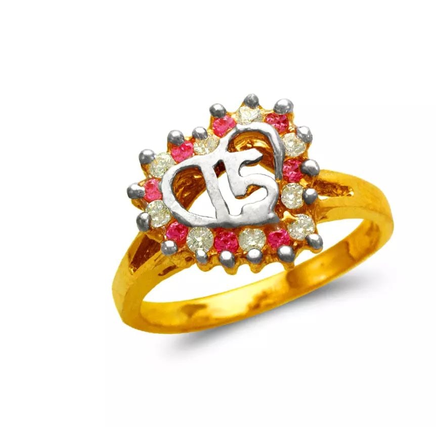 NEW 14K TWO TONE GOLD LADIES 15 ANOS HEART RING: NEW 14K TWO TONE GOLD LADIES 15 ANOS HEART RING 14K Two Tone Gold Size 7 Approx. 12mm Center High Polished/Cubic Zirconia Weight: 3.9 Grams