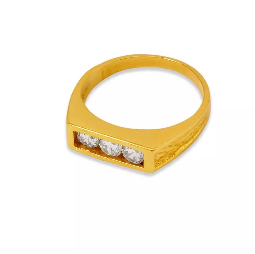 NEW 14K YELLOW GOLD KIDS CZ RING: NEW 14K YELLOW GOLD KIDS CZ RING 14K Yellow Gold Approx.4mm [Center] High Polished/Cubic Zirconia Weight: 2.0 Grams