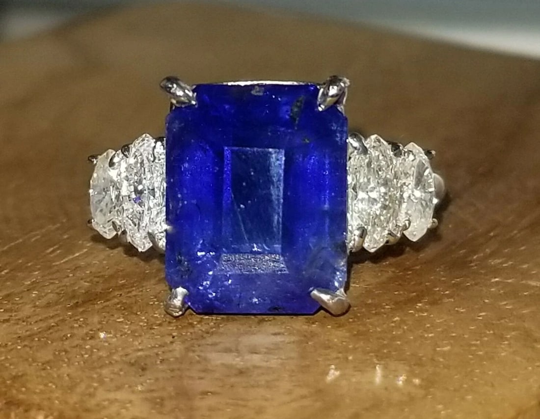 VINTAGE 14K WHITE GOLD RING 8.60CT. NATURAL BLUE SAPPHIRE EMERALD SHAPE GIA CERT (1 of 2)