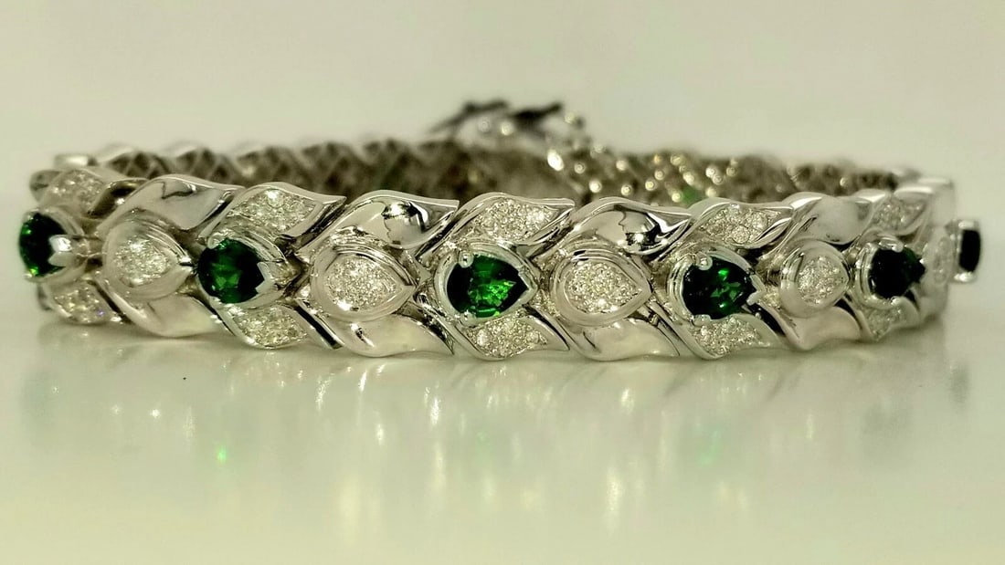 18K WHITE GOLD BRACELET NATURAL GREEN TSAVORITE DIAMOND 5.44CT. (1 of 2)