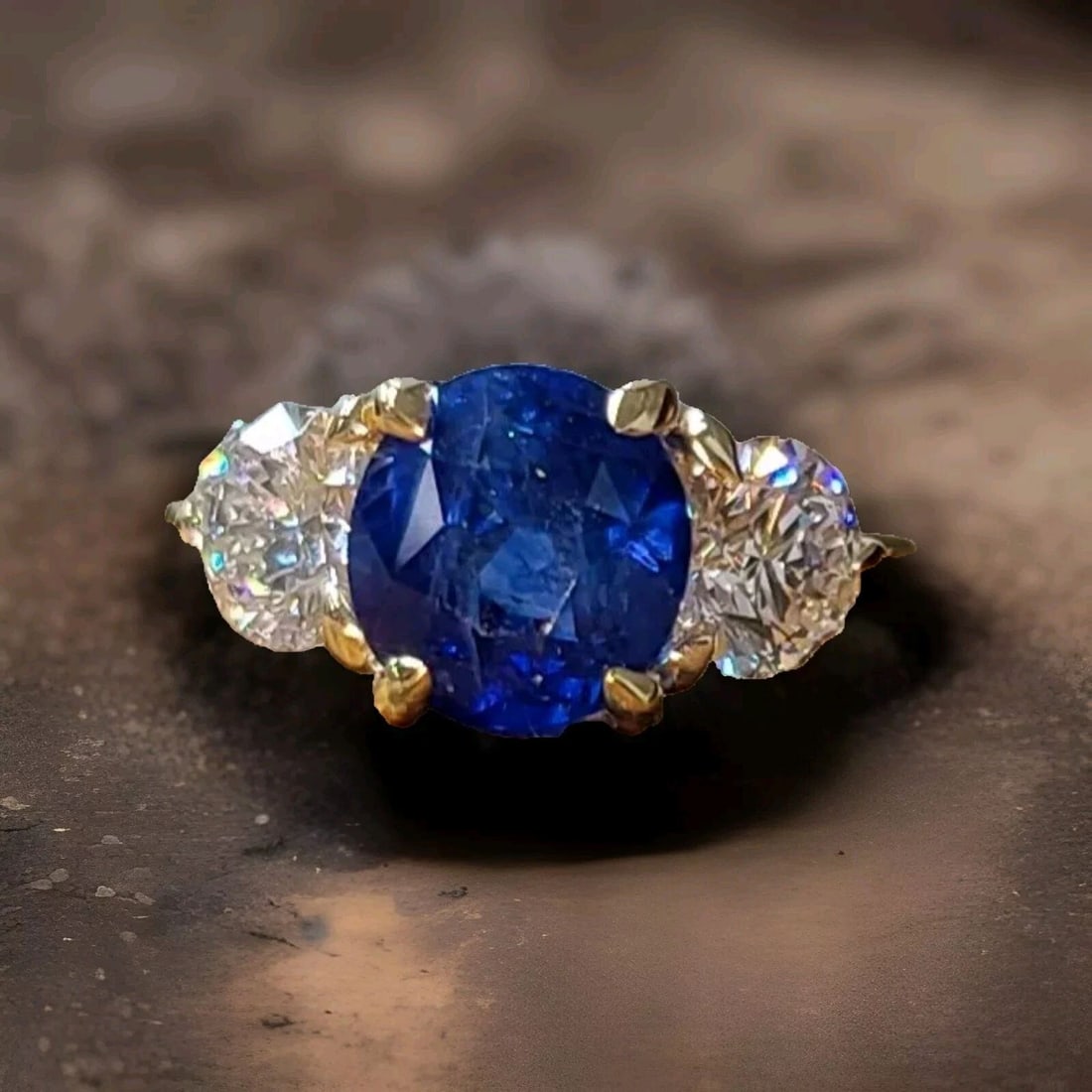 14K YELLOW GOLD ENGAGEMENT RING 4.09CT. NATURAL OVAL BLUE SAPPHIRE GIA CERT: 14K YELLOW GOLD ENGAGEMENT RING 4.09CT. NATURAL OVAL BLUE SAPPHIRE GIA CERT This stunning engagement ring is crafted from 14kt yellow gold and features a beautiful oval-shaped blue sapphire stone. The