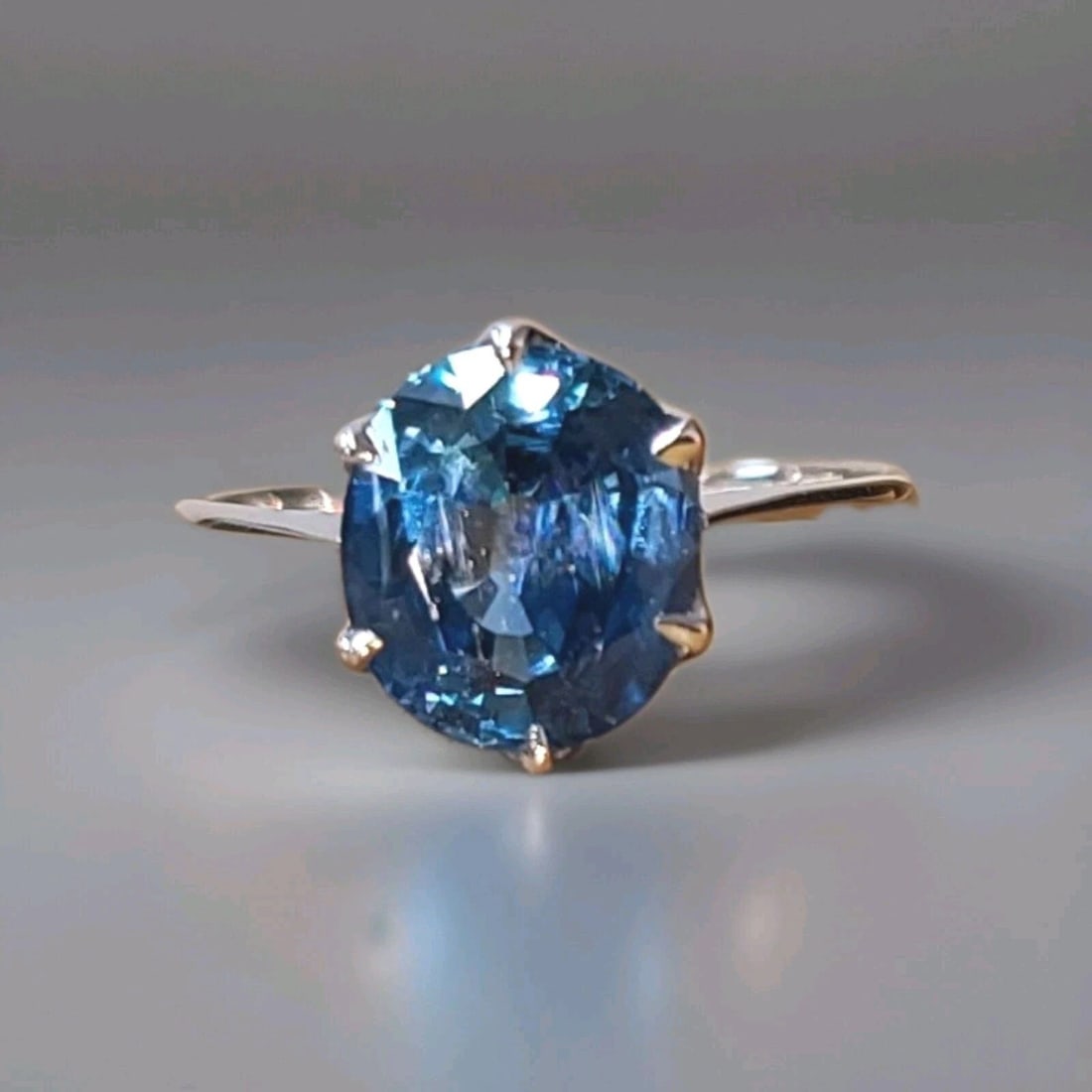 VINTAGE PLATINUM ENGAGEMENT RING 3.10CT. NATURAL OVAL BLUE SAPPHIRE GIA CERT (1 of 2)