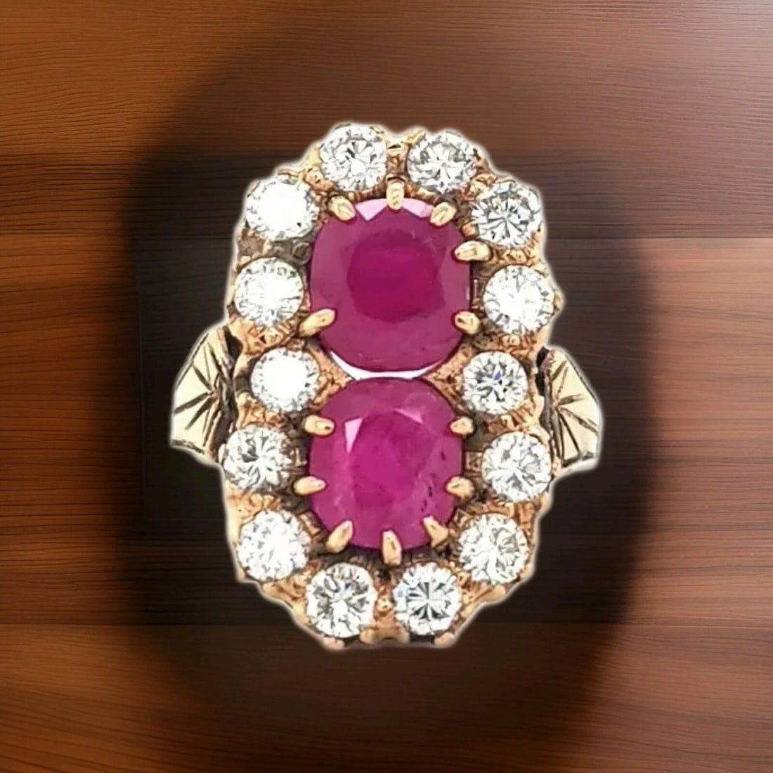 VINTAGE 14K YELLOW GOLD STATEMENT RING 4.88CT NATURAL OVAL RUBY CIRC 1920'S: VINTAGE FILIGREE 14K YELLOW GOLD RING 4.88CT NATURAL RUBY CIRC 1920'S Gorgeous vintage art deco filigree 14k yellow gold natural ruby ring Circ 1920's center set two natural ruby oval shape weight 4.8