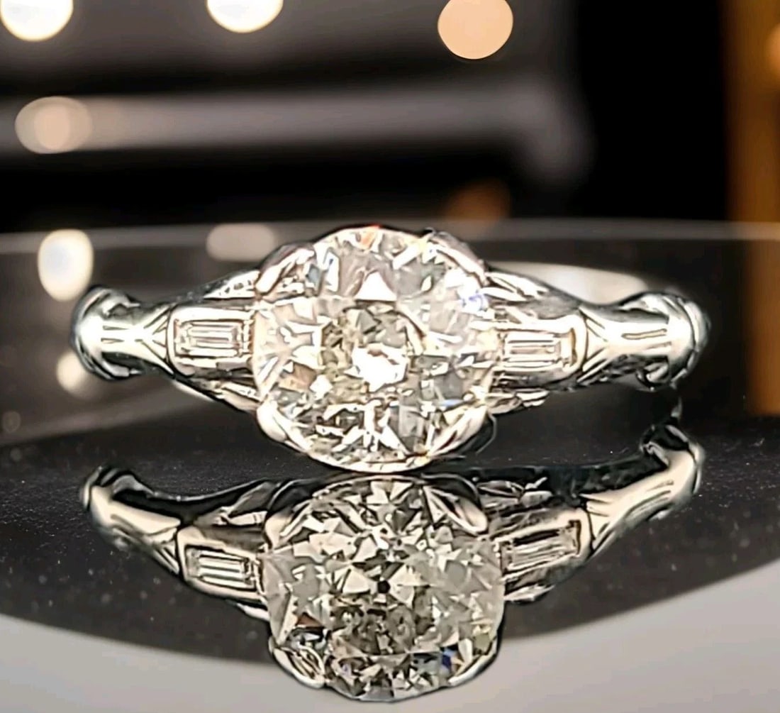 VINTAGE 1.15CT ENGAGEMENT RING OLD EURO CUT DIAMOND 14K WHITE GOLD 1930'S: VINTAGE 1.15CT ENGAGEMENT RING OLD EURO CUT DIAMOND 14K WHITE GOLD 1930'S Gorgeous Vintage 14k white gold Engagement ring natural round old mine cut Diamond circ 1930's center set natural old mine cut