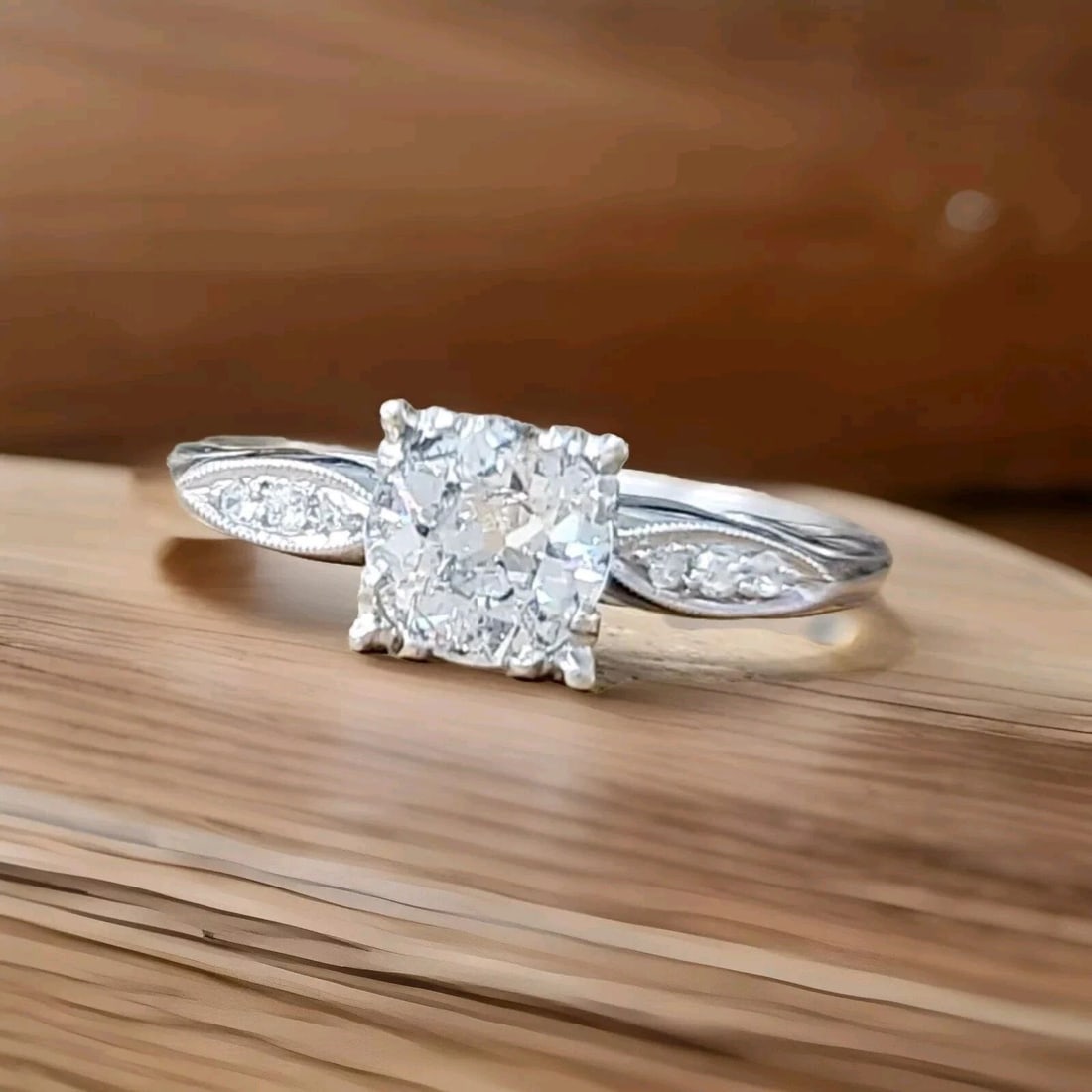 VINTAGE PLATINUM ENGAGEMENT RING 0.96CT. NATURAL OLD EURO-CUT DIAMOND CIRC 1930': VINTAGE PLATINUM ENGAGEMENT RING 0.96CT. NATURAL OLD EURO-CUT DIAMOND Vintage platinum natural old mine cut diamond engagement RING circ 1930's CENTER natural old mine cut diamond IN ROUND SHAPE WEIGH
