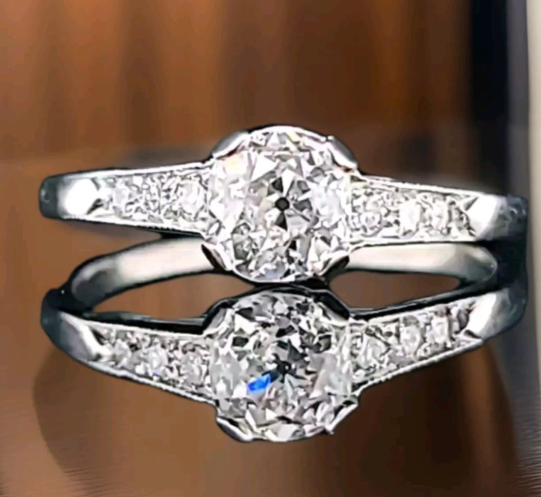VINTAGE PLATINUM ENGAGEMENT RING 0.85CT.NATURAL OLD MINE CUT DIAMOND CIRC 1930' (1 of 2)