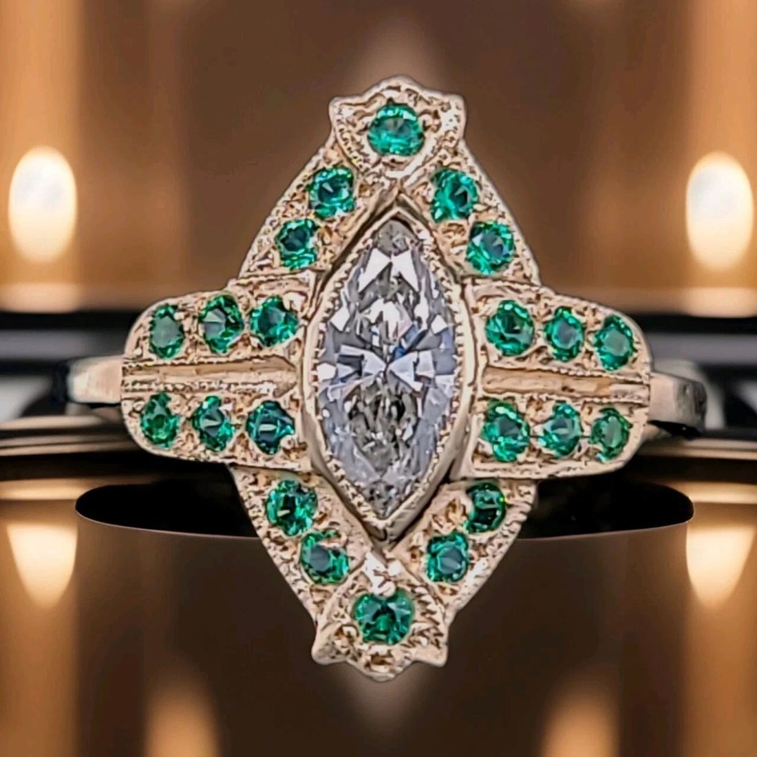 14K YELLOW GOLD VINTAGE ENGAGEMENT RING 0.58CT.NATURAL MARQUISE DIAMOND EMERALD: 14K YELLOW GOLD VINTAGE ENGAGEMENT RING 0.58CT.NATURAL MARQUISE DIAMOND EMERALD This 14k yellow gold vintage engagement ring features a stunning 0.58ct natural marquise diamond as the main stone, with