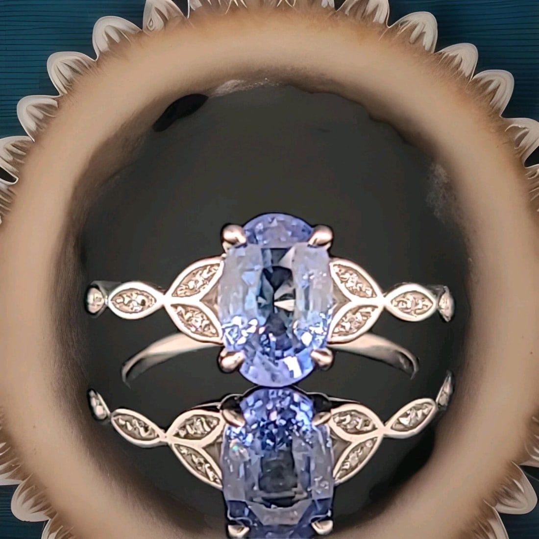 VINTAGE 14K WHITE GOLD ENGAGEMENT RING 2.21CT.NATURAL BLUE OVAL SAPPHIRE GIA (1 of 2)