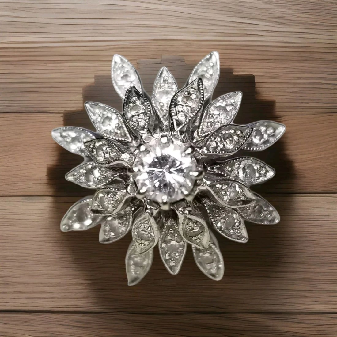 14K WHITE GOLD VINTAGE 0.61CT. NATURAL ROUND DIAMOND RING SI1-H (1 of 2)