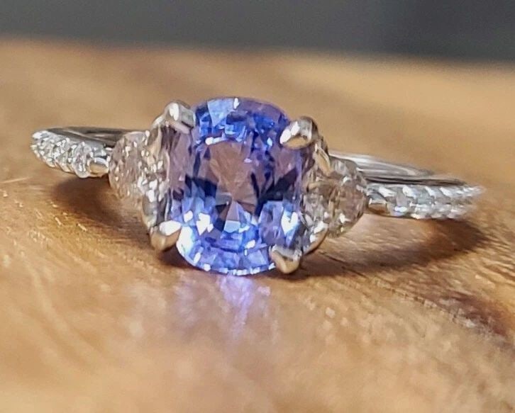 14K WHITE GOLD ENGAGEMENT RING 1.33CT. NATURAL BLUE SAPPHIRE CUSHION SHAPE: 14K WHITE GOLD ENGAGEMENT RING 1.33CT. NATURAL BLUE SAPPHIRE CUSHION SHAPE GORGEOUS 14K WHITE GOLD engagement ring natural blue sapphire in cushion shape center sapphire natural untreated no treatment
