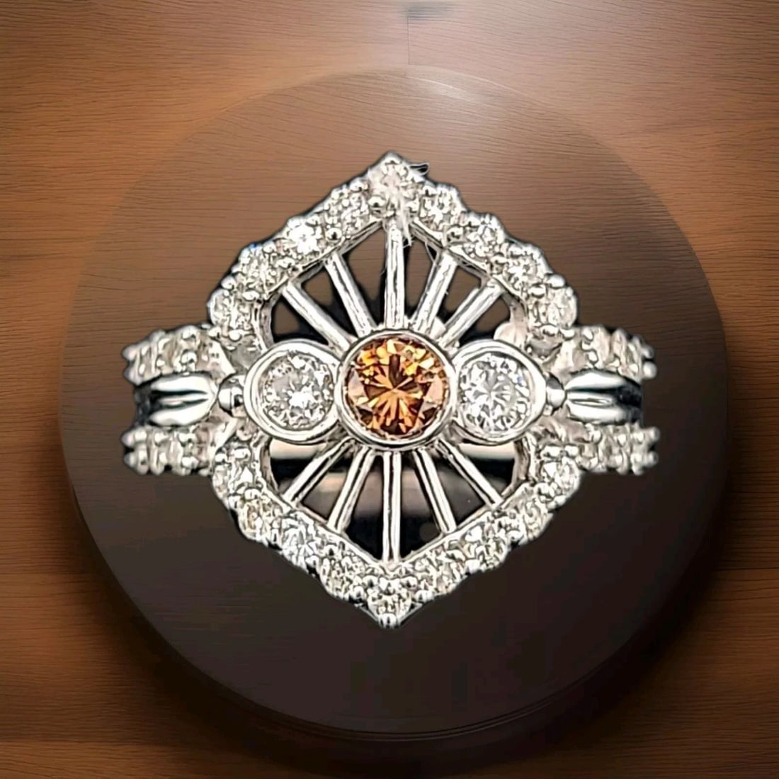 14K WHITE GOLD RING 1.15CT. NATURAL CHAMPAGNE DIAMOND ROUND CUT SI1-H: 14K WHITE GOLD RING 1.15CT. NATURAL CHAMPAGNE DIAMOND ROUND CUT SI1-H Gorgeous 14k White gold ring , center natural champagne diamond round shape weight 0.15ct. brilliant stone and clean. Two side nat