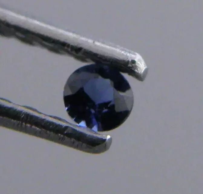 LOOSE NATURAL BLUE SAPPHIRE ROUND CUT Sale is for 1 round cut natural Blue sapphire Sapphire: LOOSE NATURAL BLUE SAPPHIRE ROUND CUT Sale is for 1 round cut natural Blue sapphire Sapphire measures 2mm in diameter If you purchase 2 and want matching pair please let me know. New, never used befor