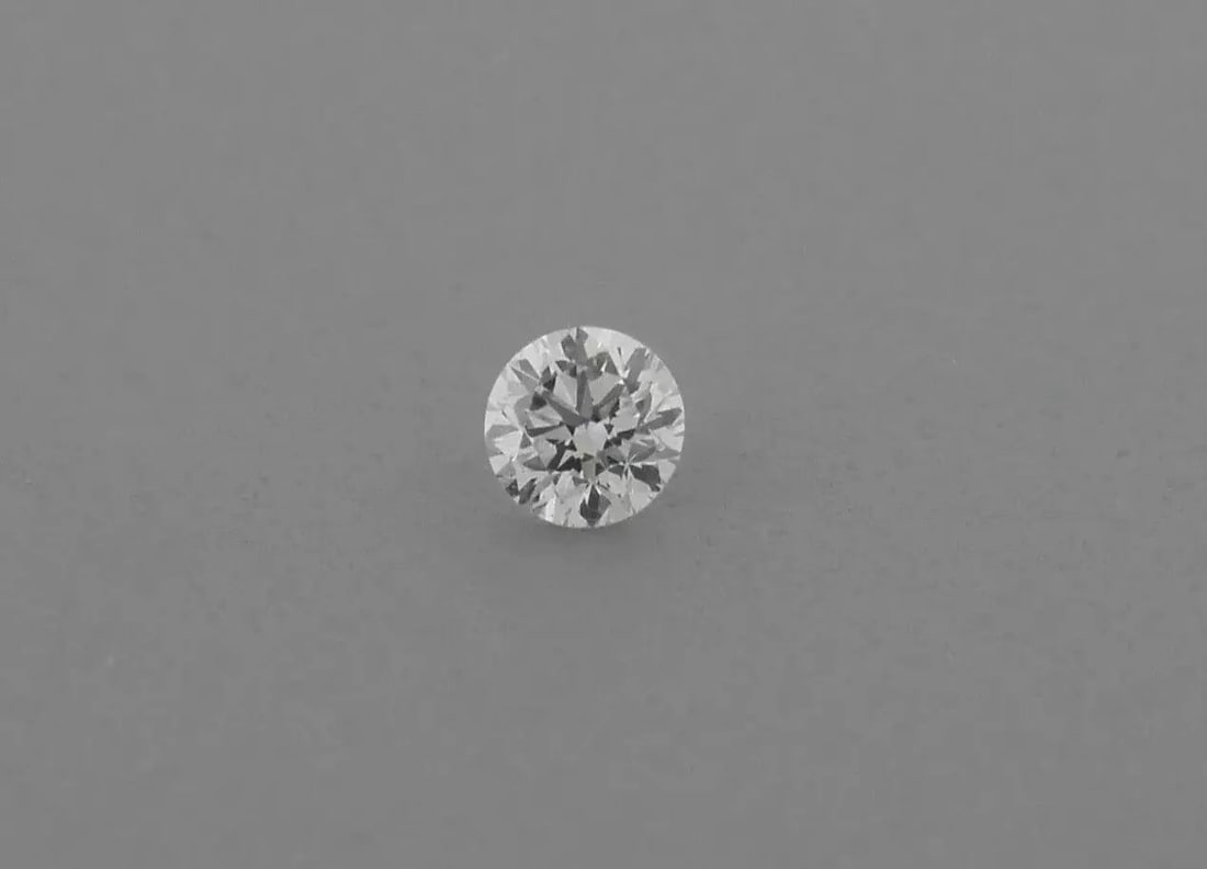 LOOSE NATURAL UNTREATED DIAMOND Sale is for 1 round cut natural untreated earth mined diamond (1 of 2)