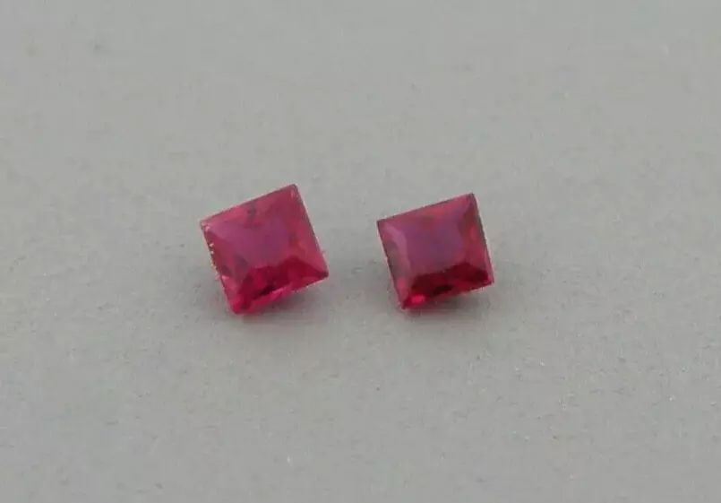 LOOSE NATURAL RUBY Sale is for 2 princess cut natural pigeon blood ruby Matching pair Ruby measures (1 of 2)