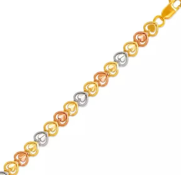NEW 14K TRI COLOR GOLD FACETD DIAMOND CUT BRACELET 14K Tricolor Gold Approx. 5mm Wide High: NEW 14K TRI COLOR GOLD FACETD DIAMOND CUT BRACELET 14K Tricolor Gold Approx. 5mm Wide High Polished/Diamond Cut Lobster Lock Length : 7" Inch Weight: 6.6 Grams