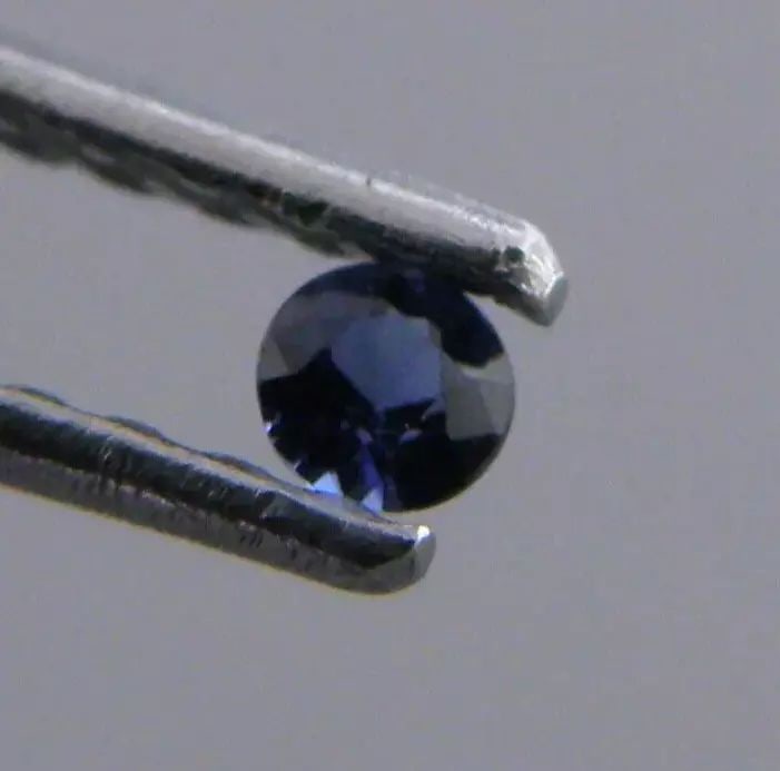 LOOSE NATURAL BLUE SAPPHIRE ROUND CUT Sale is for 1 round cut natural Blue sapphire Sapphire (1 of 2)
