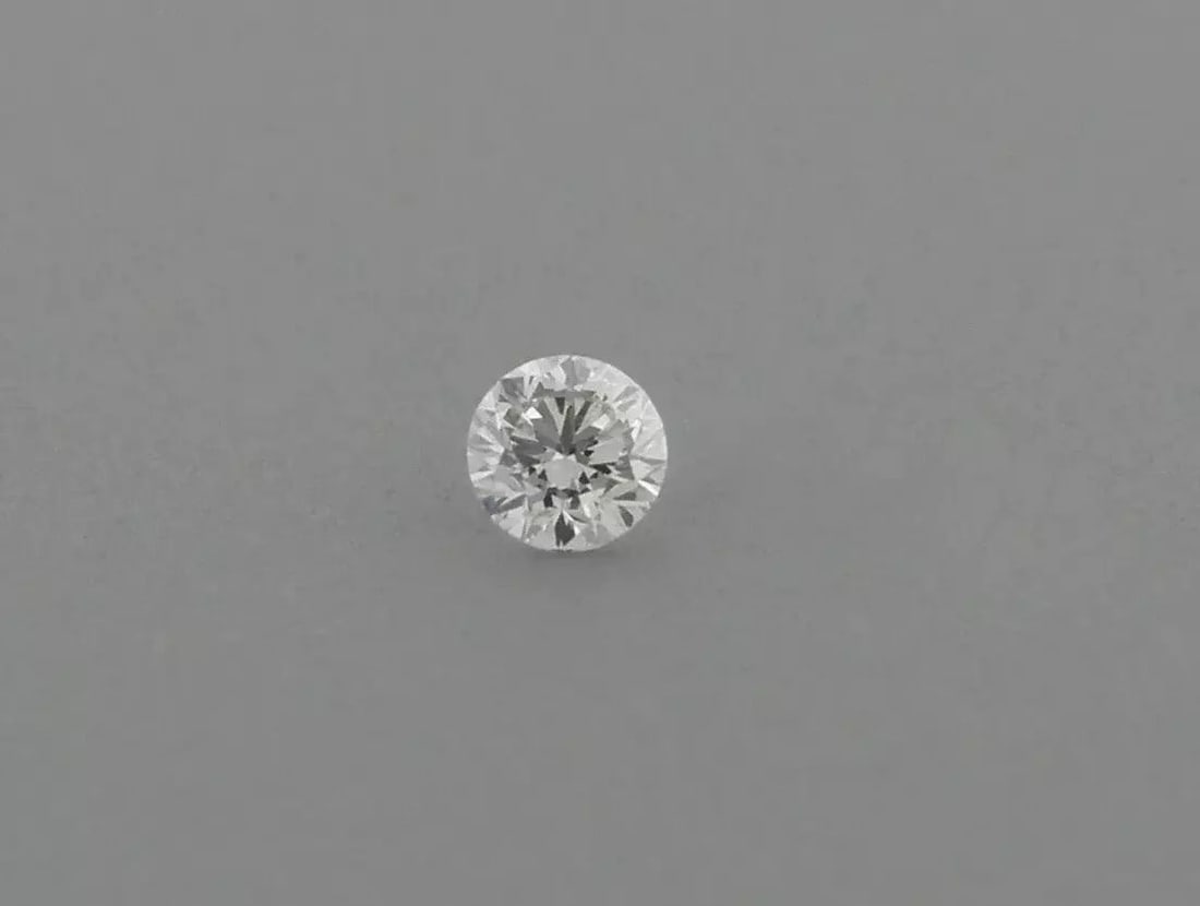 LOOSE NATURAL UNTREATED DIAMOND Sale is for 1 round cut natural untreated earth mined diamond (1 of 2)