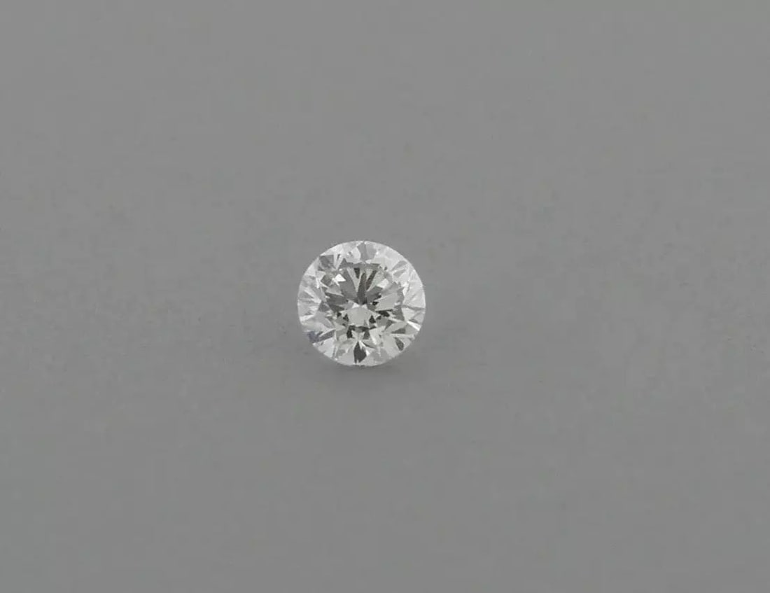 LOOSE NATURAL UNTREATED DIAMOND Sale is for 1 round cut natural untreated earth mined diamond (1 of 2)