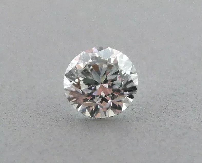 LOOSE NATURAL UNTREATED DIAMOND Sale is for 1 round cut natural untreated earth mined diamond (1 of 2)