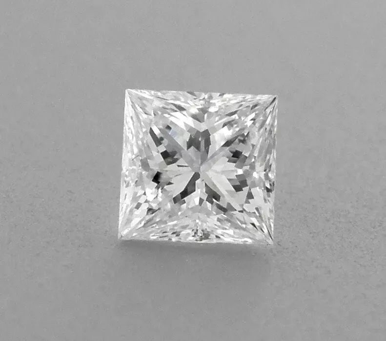 1.6mm PRINCESS CUT LOOSE NATURAL UNTREATED DIAMOND F VS1: LOOSE NATURAL UNTREATED DIAMOND Sale is for 1 princess cut natural untreated earth mined diamond Diamond measures 1.6mm x 1.6mm Diamonds are F color VS1 clarity If you purchase 2 and want matching pai