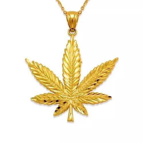 NEW 14K YELLOW GOLD MARIJUANA PENDANT: NEW 14K YELLOW GOLD MARIJUANA PENDANT 14K Yellow Gold Approx. 46x45mm Wide Diamond Cut Chains Sold Separately Weight: 8.4 Grams