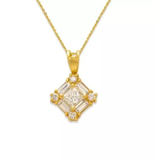 NEW 14K YELLOW GOLD FANCY CZ PENDANT: NEW 14K YELLOW GOLD FANCY CZ PENDANT 14K Yellow Gold Approx. 11x11mm, 17mm [Length] High Polished/Cubic Zirconia Items in this Set: Earrings Available as a Set Chains Sold Separately Available in Whit