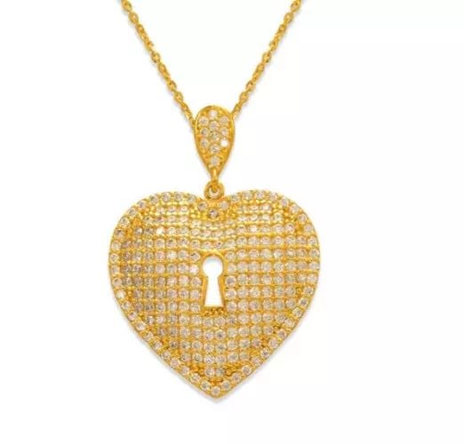 NEW 14K YELLOW GOLD FANCY HEART LOCK CZ PENDANT: NEW 14K YELLOW GOLD FANCY HEART LOCK CZ PENDANT 14K Yellow Gold Approx. 22x23mm High Polished/Cubic Zirconia Chains Sold Separately Weight: 3.0 Grams