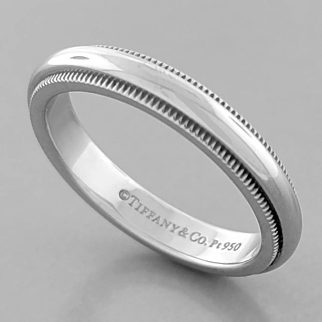 TIFFANY & Co. 3mm TOGETHER MILGRAIN PLATINUM WEDDING BAND RING SIZE 5 (1 of 2)