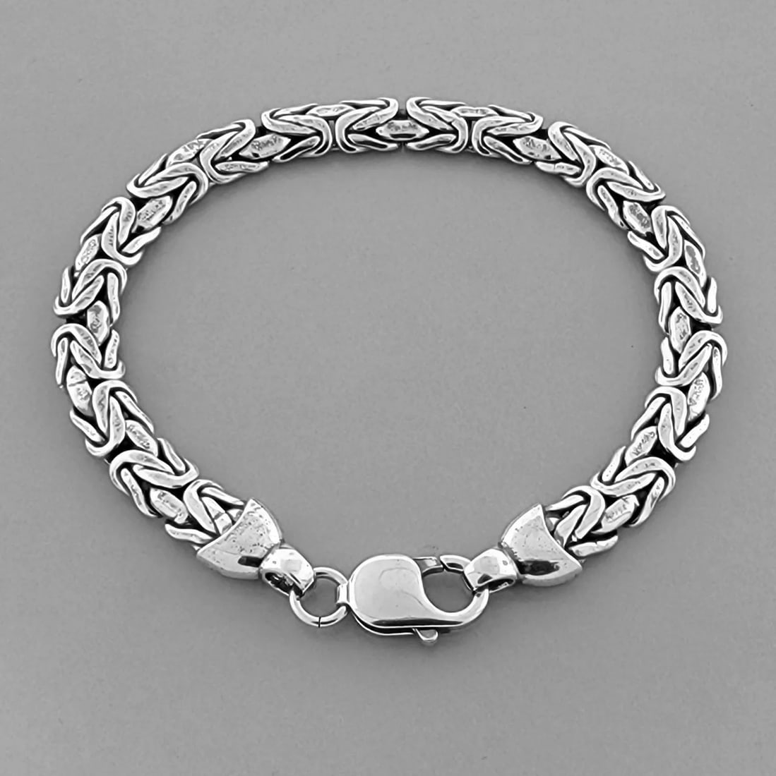 NEW STERLING SILVER SOLID MEN' S UNISEX BYZANTINE BRACELET 8" (1 of 2)