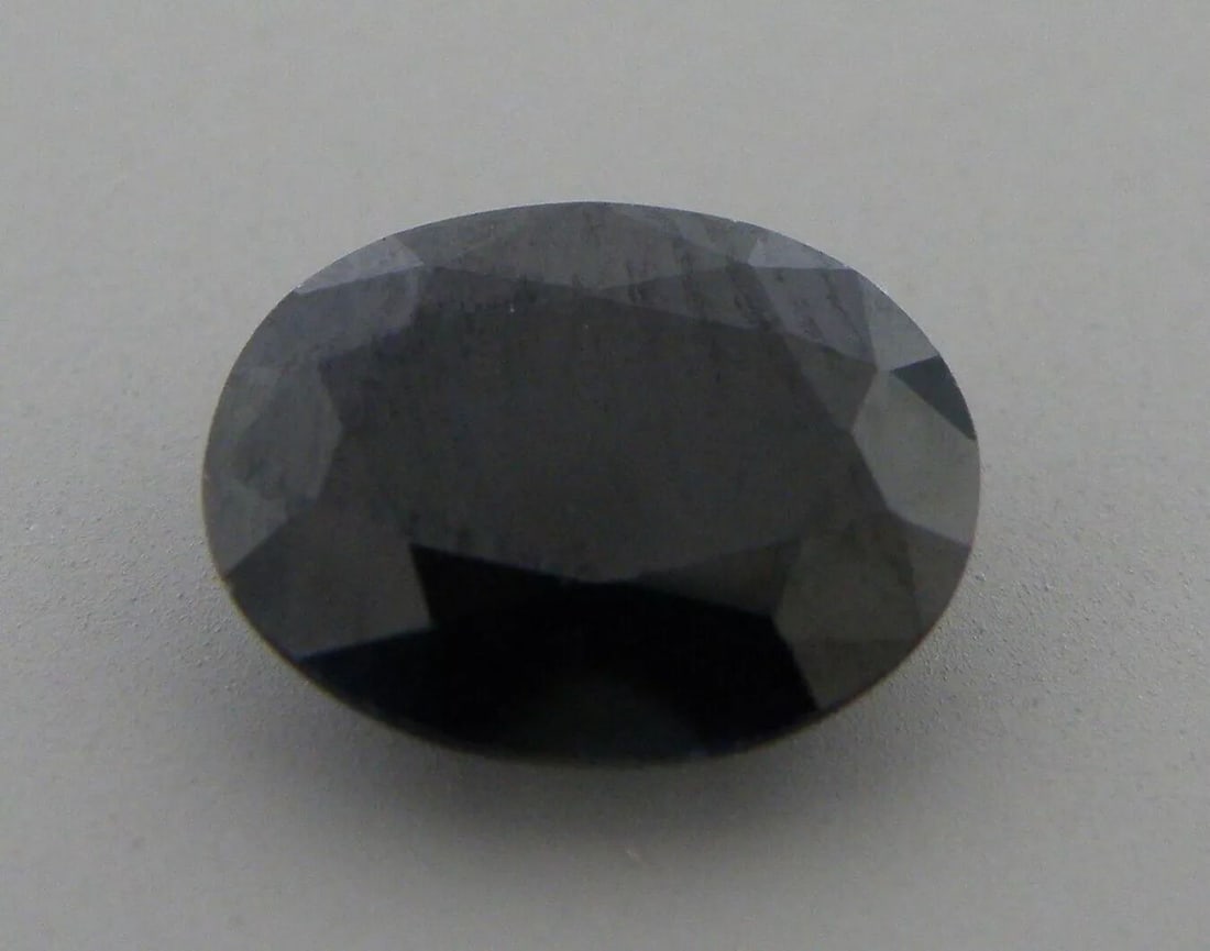 2.52ct LOOSE OVAL CUT NATURAL UNTREATED UNHEATED BLUE SAPPHIRE 9.8x8mm: 2.52ct LOOSE OVAL CUT NATURAL UNTREATED UNHEATED BLUE SAPPHIRE 9.8x8mm LOOSE NATURAL UNTREATED BLUE SAPPHIRE Sale is for a single stone 2.52ct Sapphire measures 9.8x8mm Natural untreated dark blue Sap