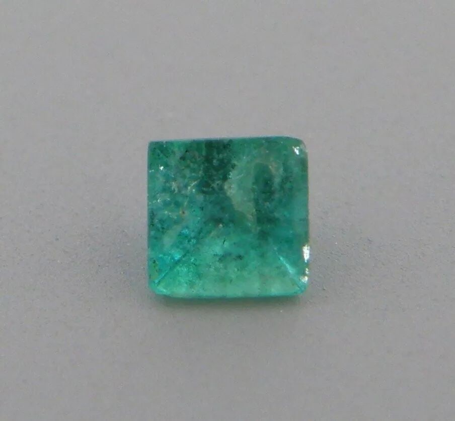 0.29ct NATURAL COLOMBIAN GREEN EMERALD PRINCESS CUT 4.2 x 4.2mm (1 of 2)
