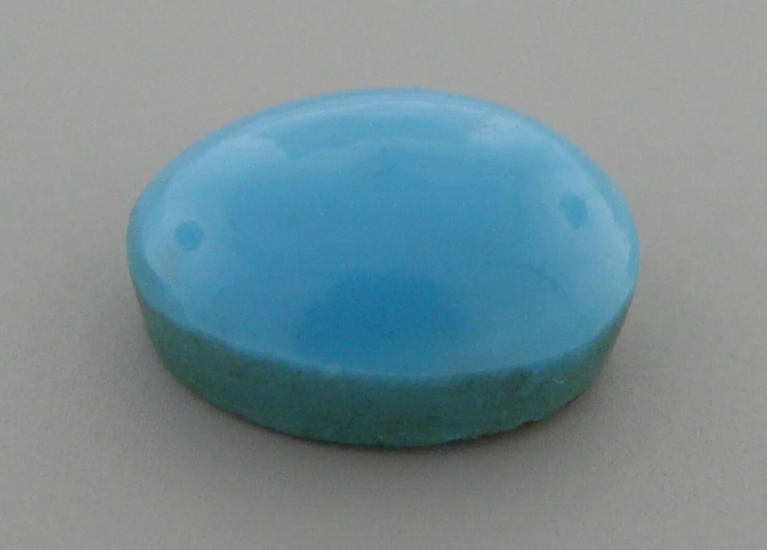 NATURAL UNTREATED TURQUOISE OVAL CABOCHON 9.44ct 15.3x12.3mm (1 of 2)