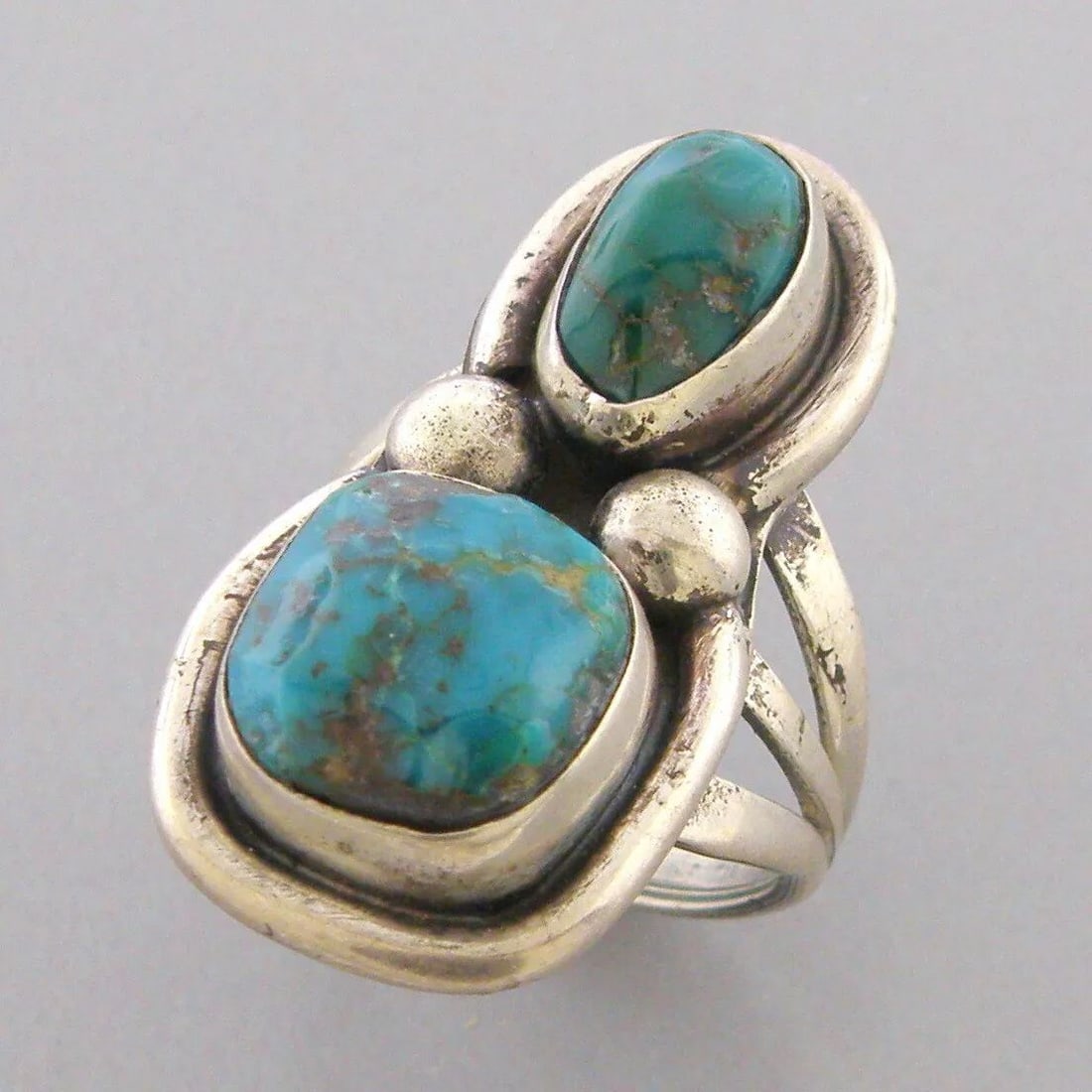 VINTAGE BEAUTIFUL NAVAJO STERLING SILVER DOUBLE NUGGET TURQUOISE RING SIZE 6 (1 of 2)