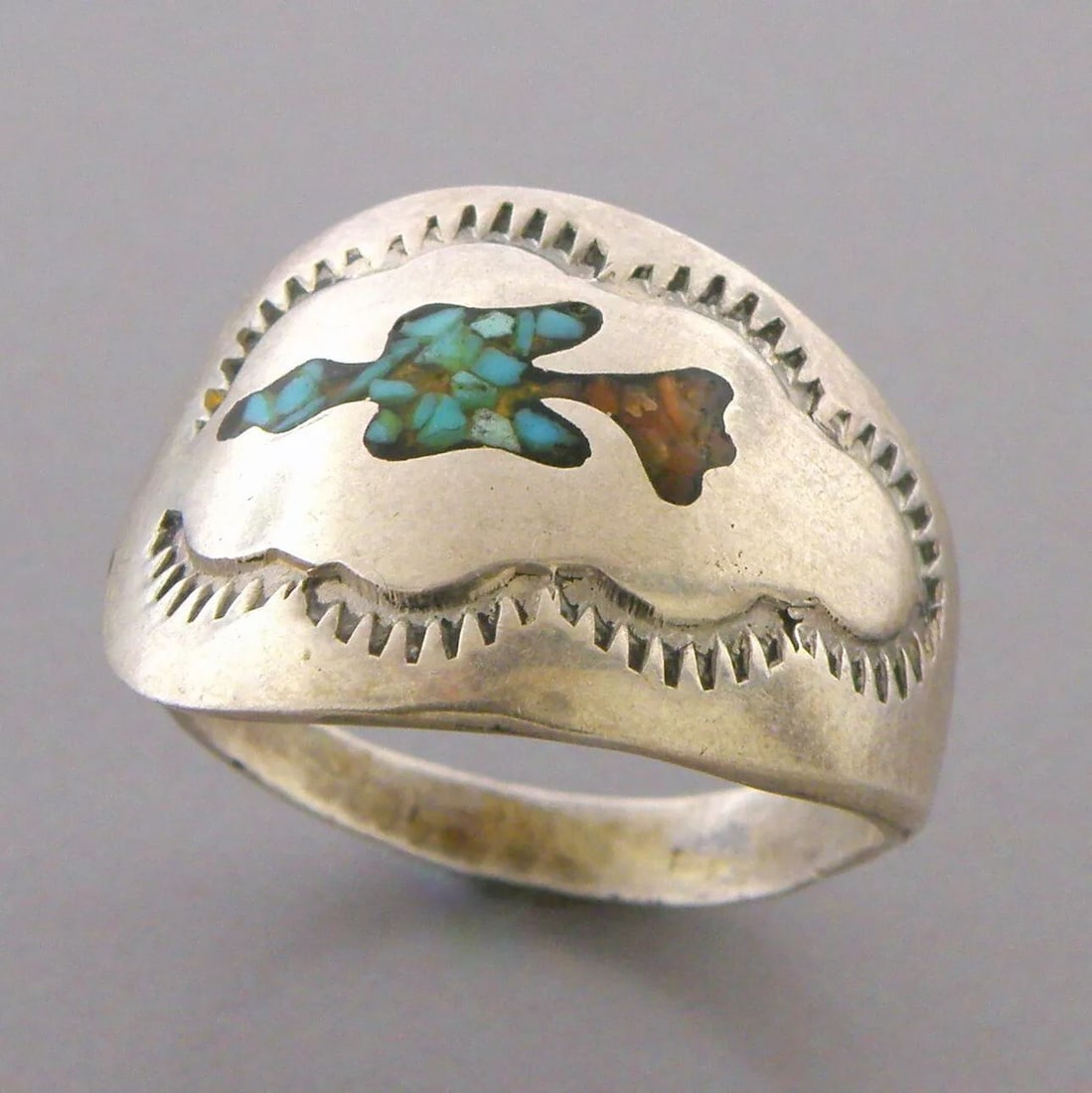 VINTAGE NAVAJO STERLING SILVER CORAL & TURQUOISE INLAY BIRD RING (1 of 2)