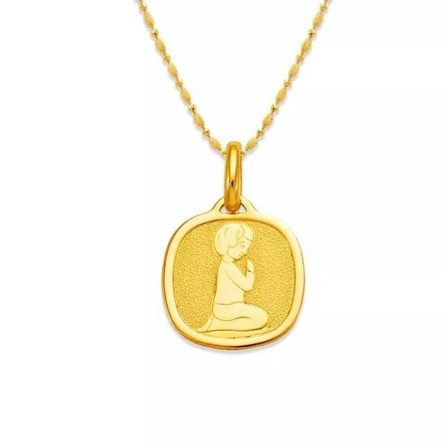 NEW 14K YELLOW GOLD PRAYING BOY COMMUNION PENDANT: NEW 14K YELLOW GOLD PRAYING BOY COMMUNION PENDANT 14K Yellow Gold Approx. 14x16mm High Polished Chains Sold Separately Weight: 1.4 Grams