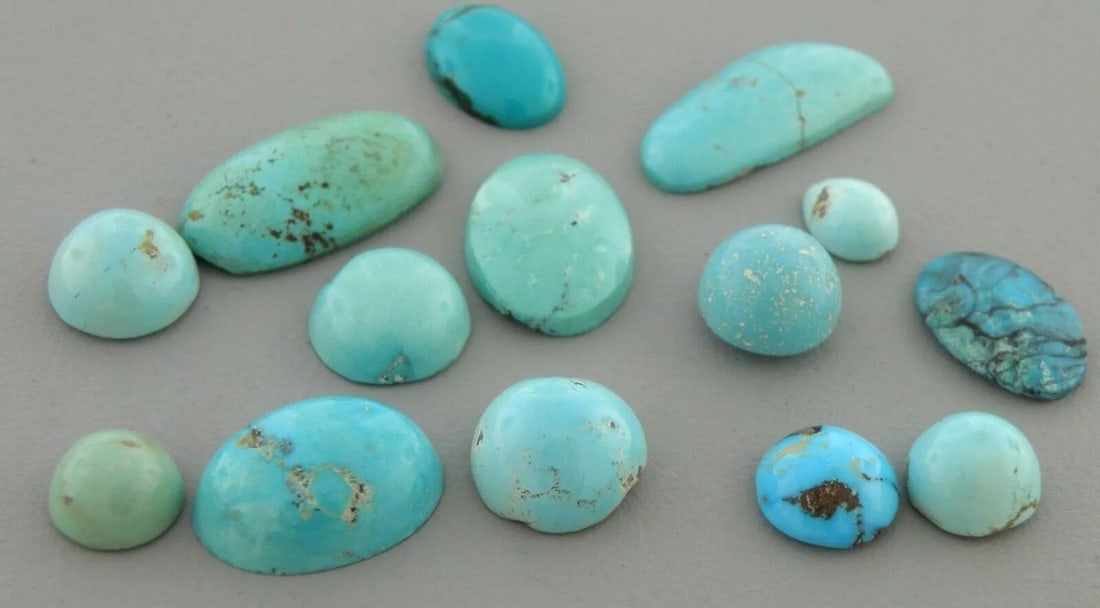 LOT NATURAL UNTREATED TURQUOISE MIX CUT CABOCHON 73ct LARGE (1 of 2)