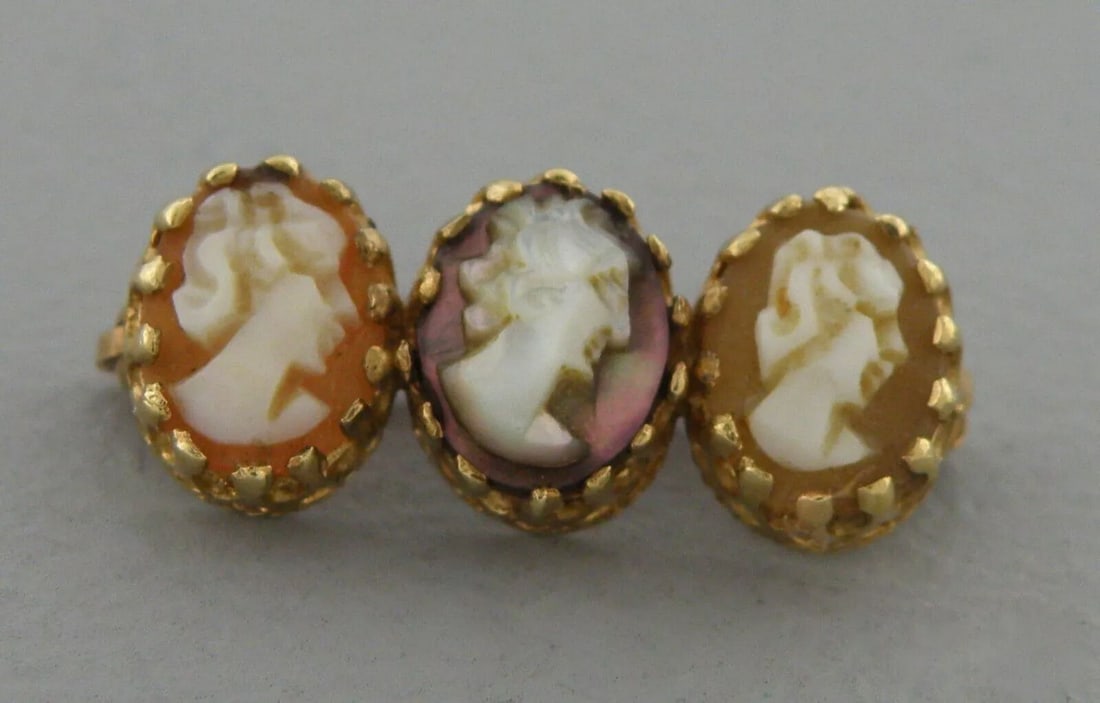 VINTAGE 14K YELLOW GOLD LADIES SMALL TRIPLE CAMEO BROOCH PIN (1 of 2)