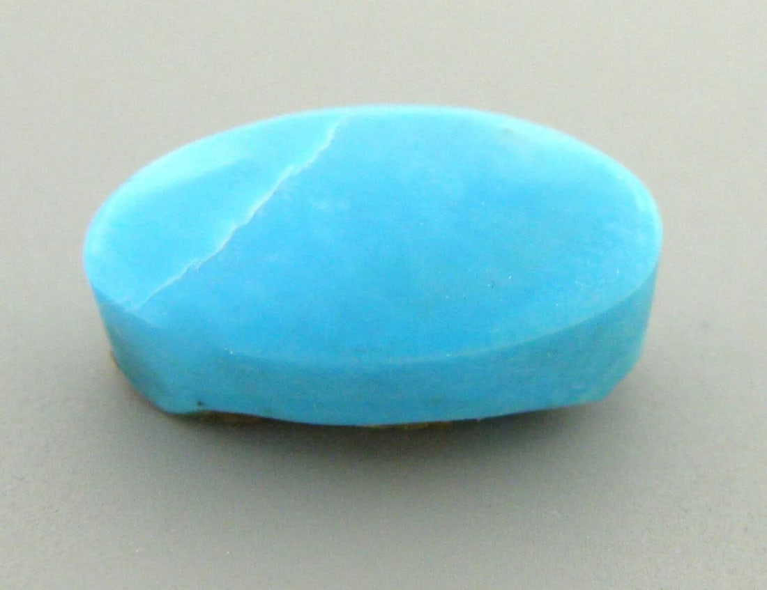 NATURAL UNTREATED TURQUOISE OVAL CABOCHON 7.92ct 15.4X9.7mm SLEEPING BEAUTY: NATURAL UNTREATED TURQUOISE OVAL CABOCHON 7.92ct 15.4X9.7mm SLEEPING BEAUTY LOOSE NATURAL UNTREATED OVAL CABOCHON TURQUOISE Carat weight is 7.92ct Turquoise measures 15.4x9.7mm Natural untreated turqu