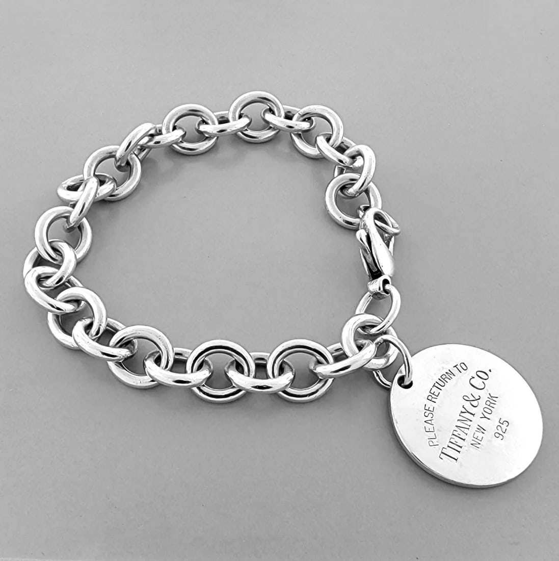 TIFFANY & CO. STERLING SILVER PLEASE RETURN TO CIRCLE BRACELET (1 of 2)