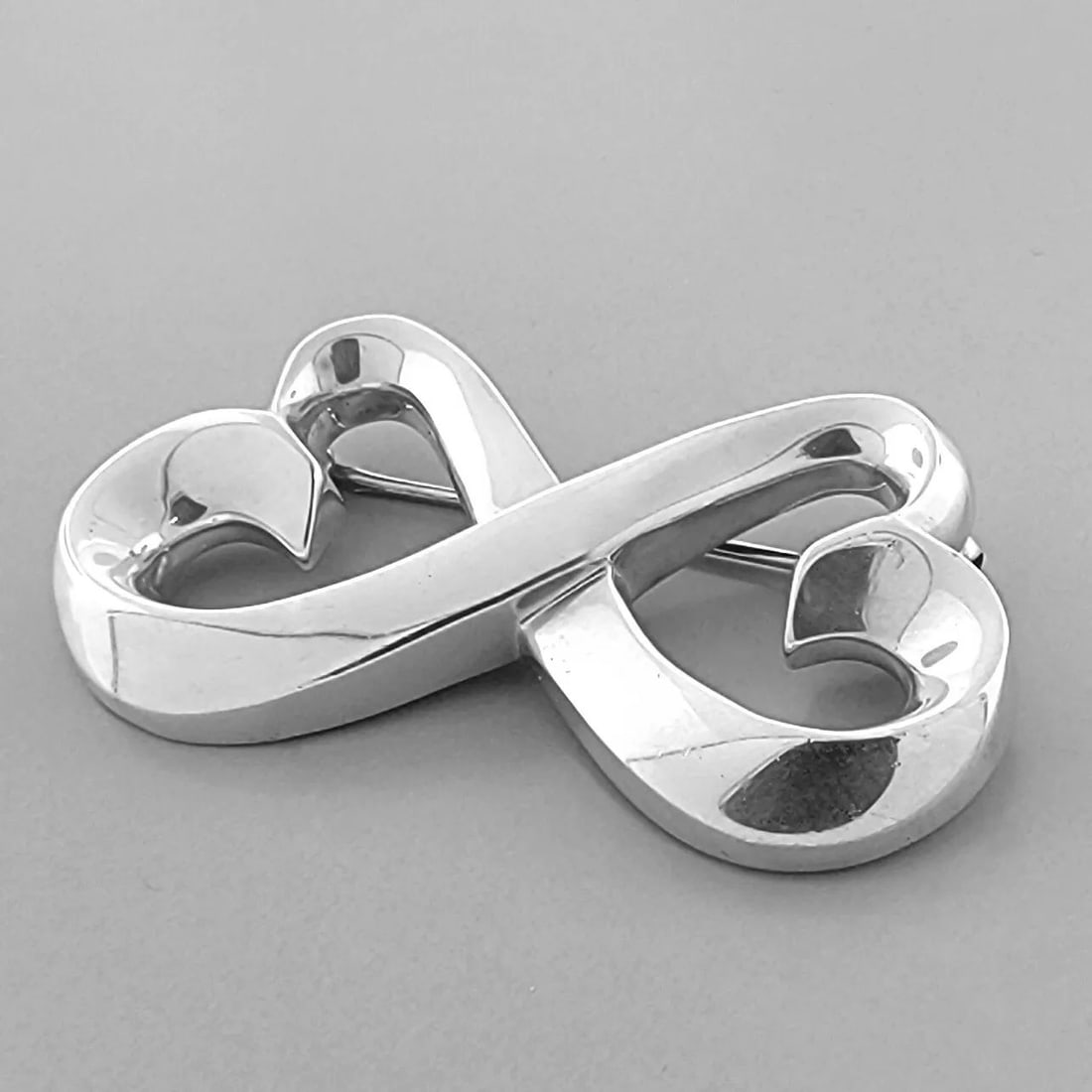 TIFFANY & CO. STERLING SILVER LOVING HEARTS PALOMA PICASSO PIN BROOCH (1 of 2)