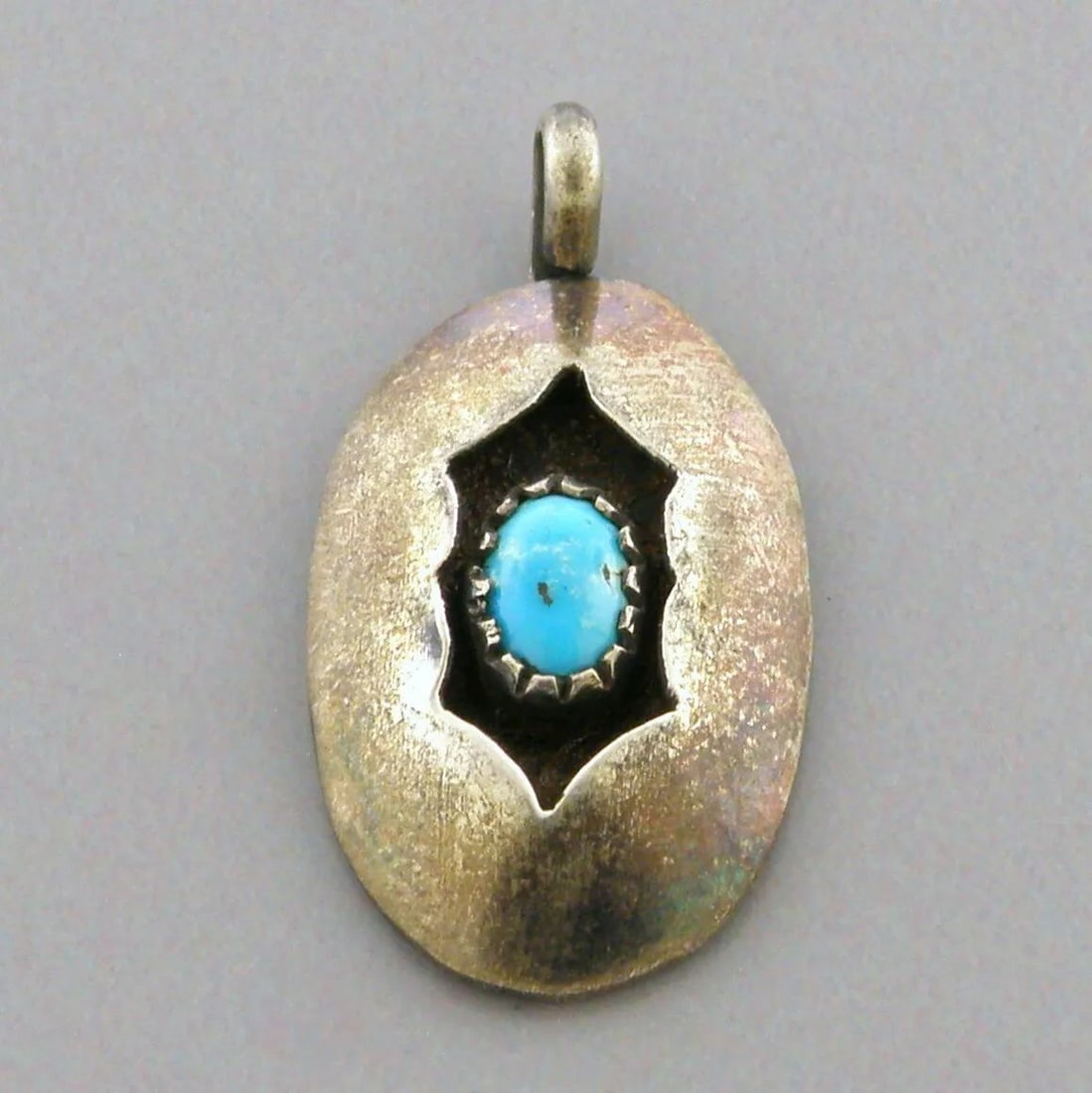 VINTAGE NAVAJO STERLING SILVER TURQUOISE SHADOW BOX PENDANT (1 of 2)