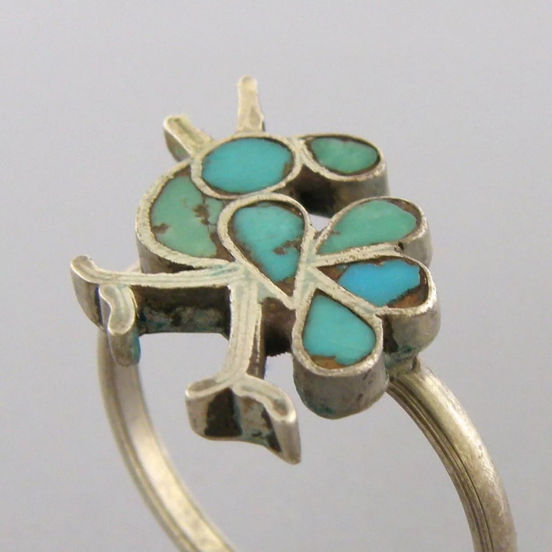 VINTAGE NAVAJO STERLING SILVER TURQUOISE INLAY BIRD RING SIZE 7.25 (1 of 2)