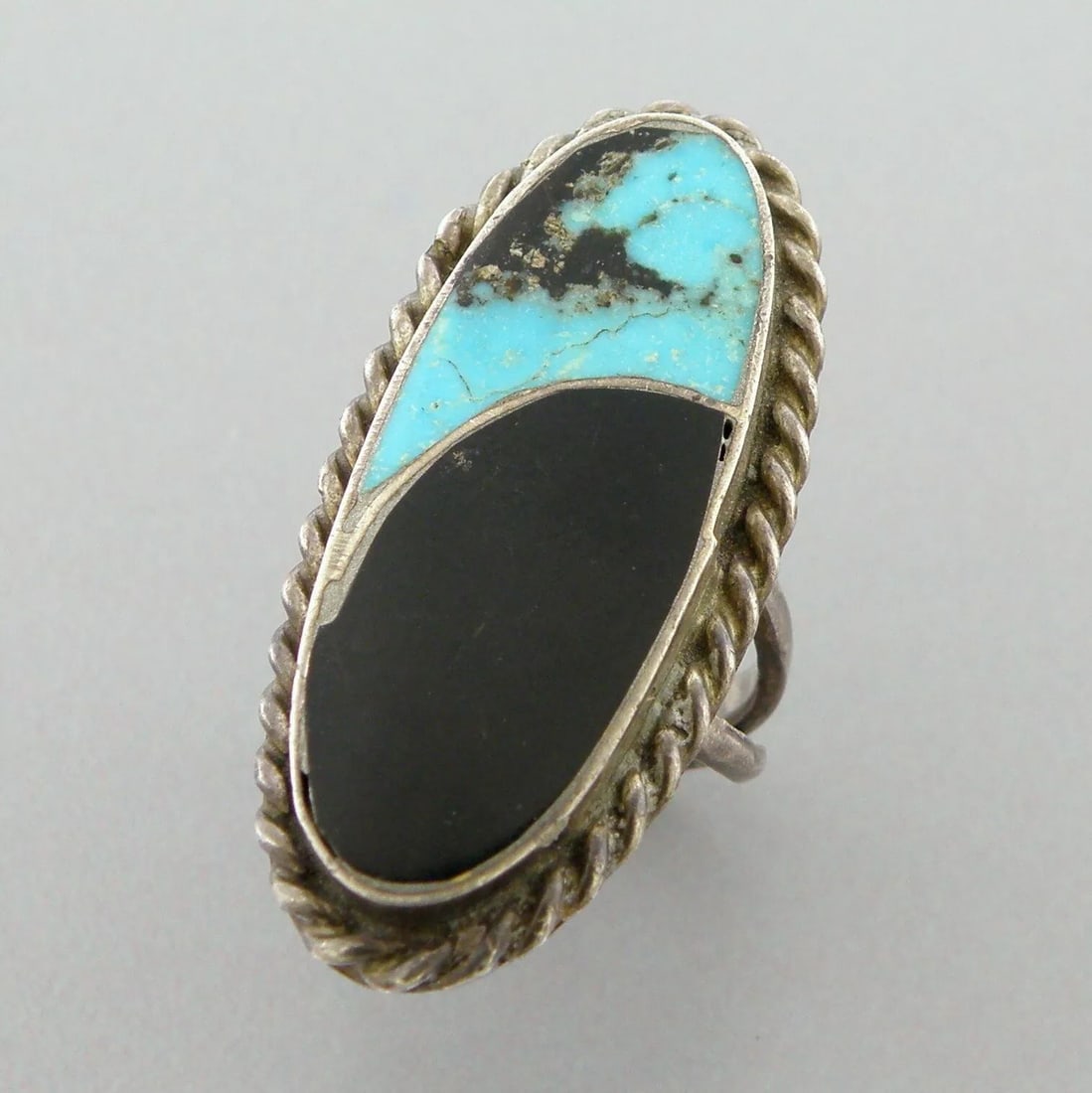 VINTAGE BEAUTIFUL NAVAJO N.LEE STERLING SILVER TURQUOISE ONYX RING (1 of 2)