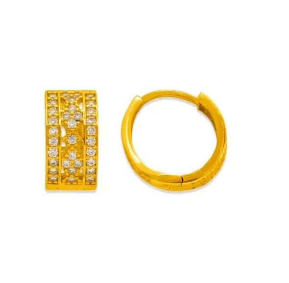 NEW 14K YELLOW GOLD HUGGIE CZ EARRINGS: NEW 14K YELLOW GOLD HUGGIE CZ EARRINGS 14K Yellow Gold Approx. 7x14mm High Polished/Cubic Zirconia Weight: 3.0 Grams