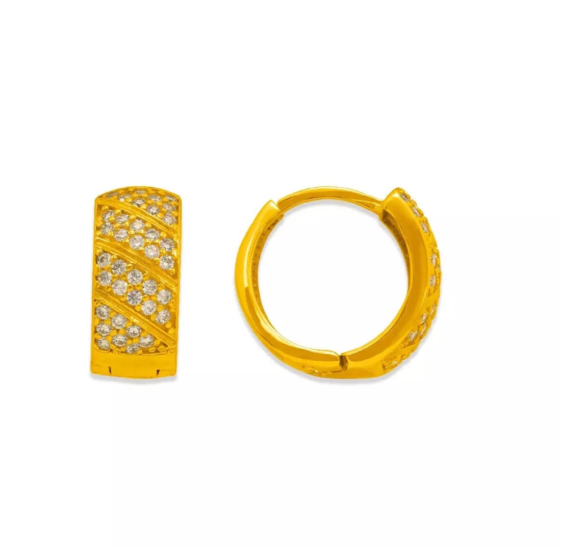 NEW 14K YELLOW GOLD HUGGIE CZ EARRINGS: NEW 14K YELLOW GOLD HUGGIE CZ EARRINGS 14K Yellow Gold Approx. 7x14mm High Polished/Cubic Zirconia Weight: 3.3 Grams