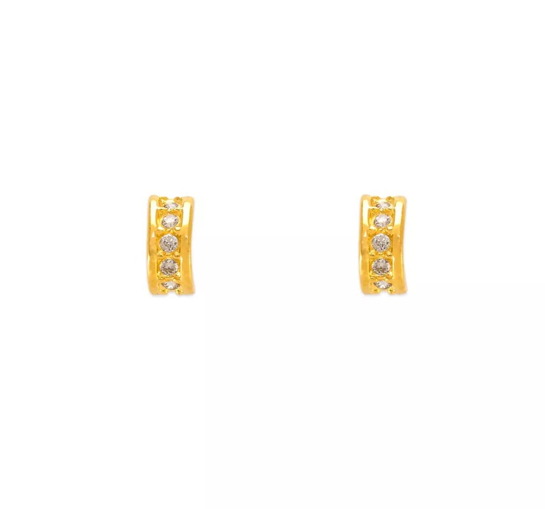 NEW 14K YELLOW MINI HUGGIES CZ STUD EARRINGS: NEW 14K YELLOW MINI HUGGIES CZ STUD EARRINGS 14K Yellow Gold Approx. 2x5mm Cubic Zirconia Screw Backing Weight: 2.0 Grams