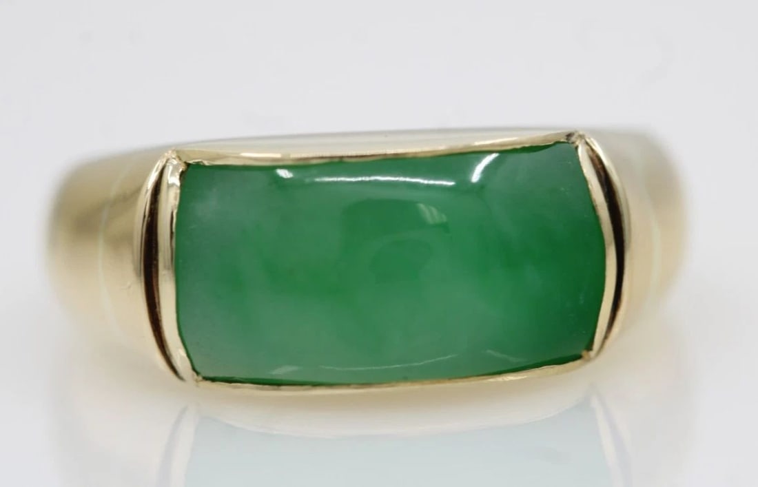 MINGS 14K VINTAGE YELLOW GOLD JADE SADDLE RING SIZE 6.5 - 5.3 GRAMS (1 of 1)
