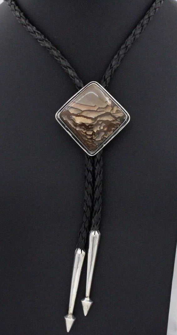NAVAJO FRANK PATANIA JR STERLING SILVER DESCHUTES JASPER LEATHER BOLO TIE: NAVAJO FRANK PATANIA JR STERLING SILVER DESCHUTES JASPER LEATHER BOLO TIE NAVAJO FRANK PATANIA JR STERLING SILVER DESCHUTES JASPER LEATHER BOLO TIE Description Frank Patania Jr Sterling Silver Deschut
