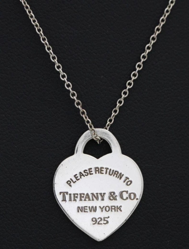 TIFFANY & CO. STERLING SILVER RETURN TO TIFFANY HEART TAG PENDANT NECKLACE 16" (1 of 2)