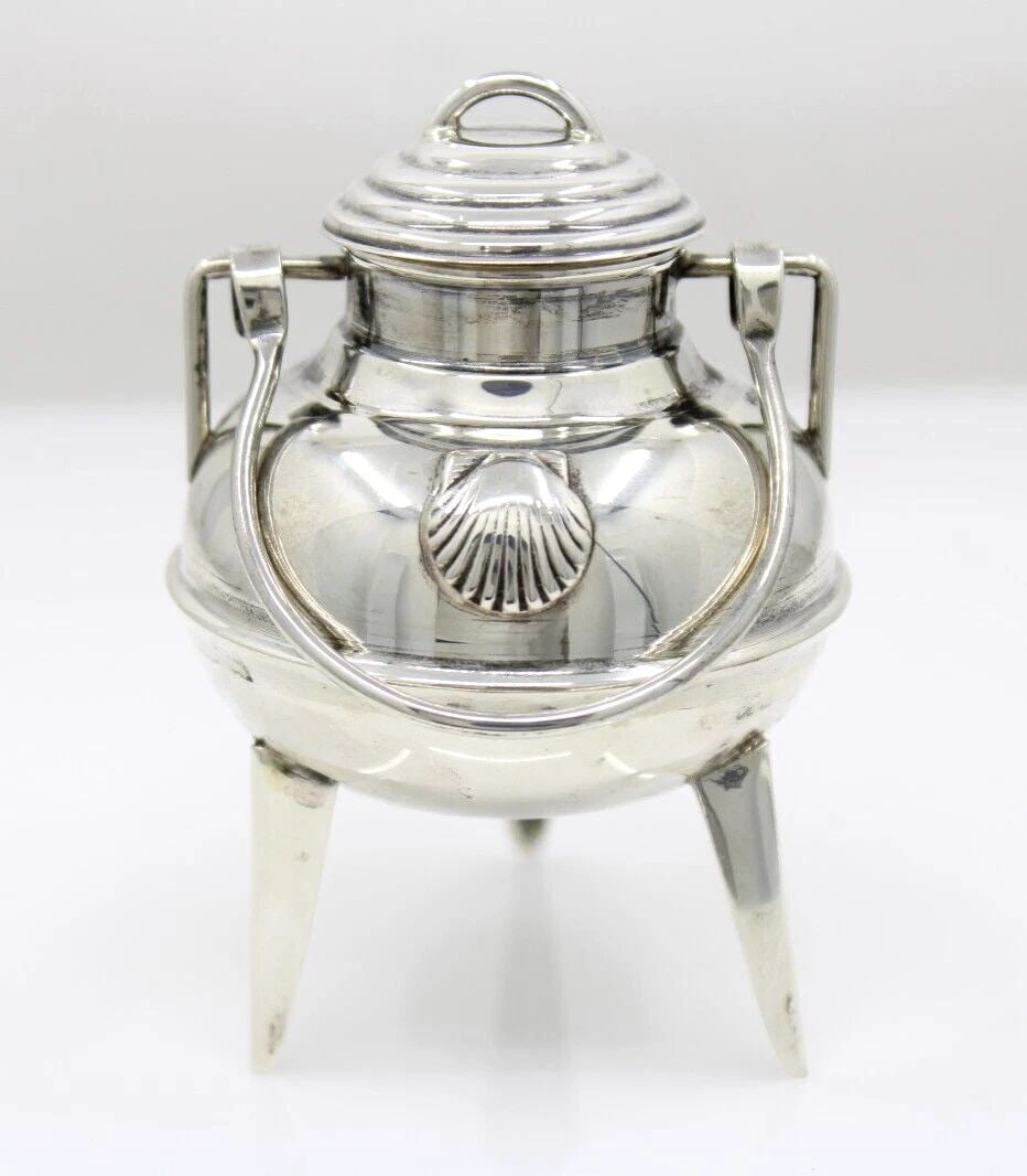 1970 SAINT JAMES SHELL STERLING SILVER SUGAR BOWL (1 of 2)